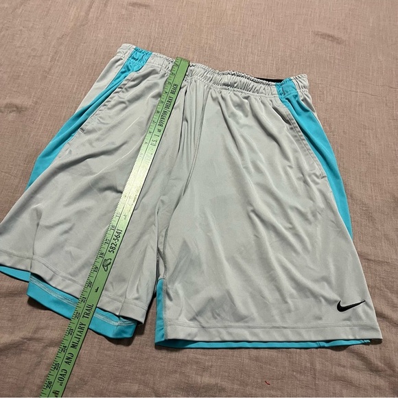 Nike Fly 9” Dri-Fit Men's Athletic Shorts Gray Teal Size XXL Basketball workout - Picture 6 of 7